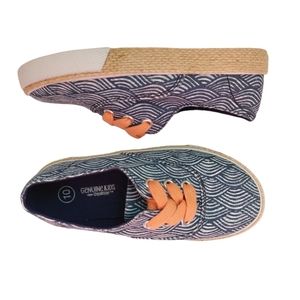 OshKosh B'Gosh Espadrille Sneaker Low Top Tailynn Blue with Orange Laces size 10